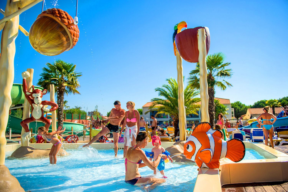Camping Le Curtys Jard Sur Mer