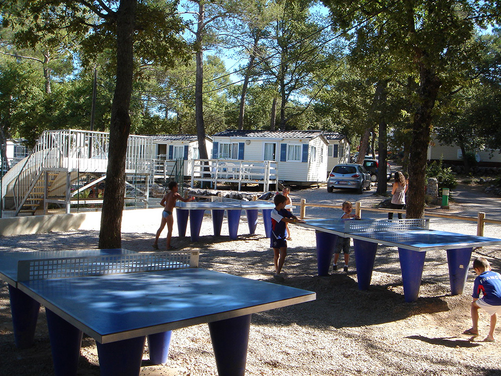 Domaine de la Sainte Baume 4 étoiles NanslesPins Toocamp