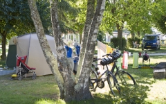 Camping Le Nid du parc - Villars-les-Dombes