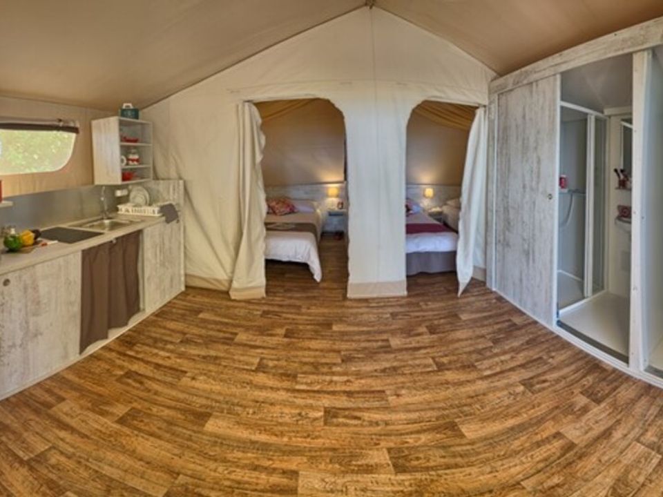 La Redoute - Tente meublée - Tente en toile et en bois 4 personnes - Lodge Premium 2ch.4 Arrivée Dimanche