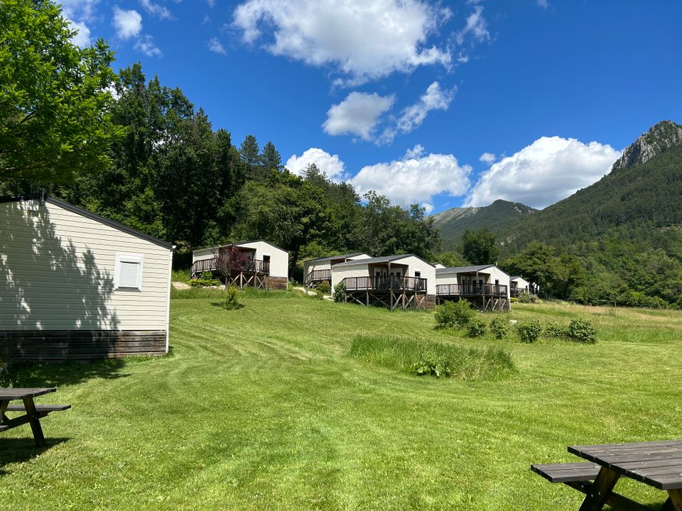 Domaine Les Framboiseilles - Châlet - Chalet 4 personnes - VANILLE (vue montagne) 2 chambres