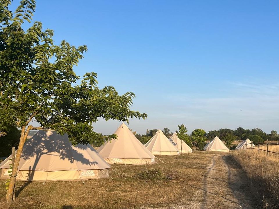 Domaine d'Escapa - Emplacement - Tente 4 personnes - Tente 4 pers