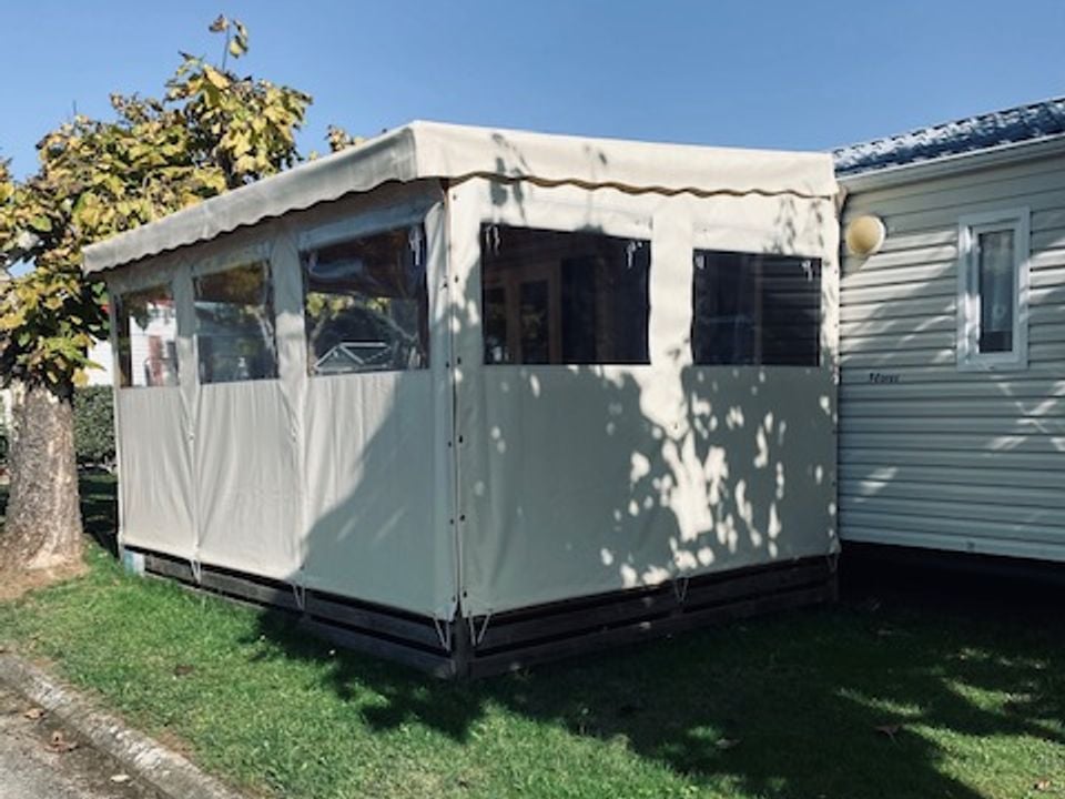 Les Catalpas - Mobil home - Mobilhome 4 personnes - H 07 Mobilhome CLIM 2 ch Grande Terrasse