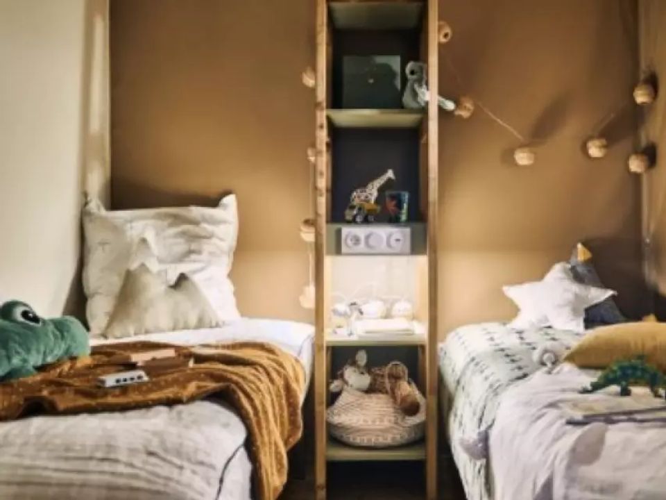 Les Pins de la Coubre - Tente meublée - Tente 4 personnes - Tente Lodge 3 Pièces 4 Personnes ***