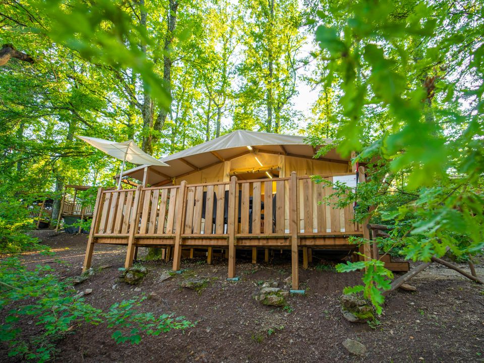 Weekend - Tente meublée - Tente en toile et en bois 5 personnes - Lodge Tent Deluxe