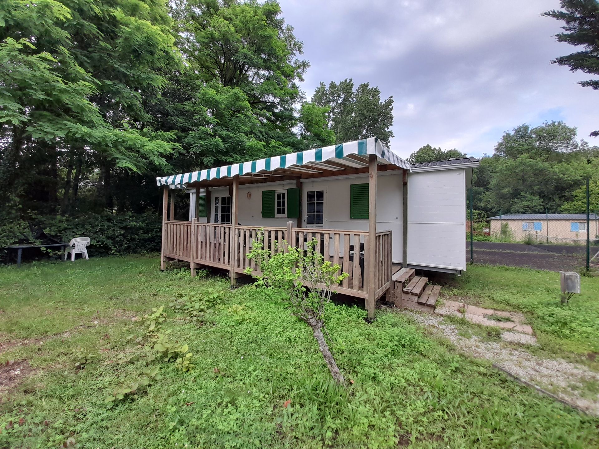 Le Nizour - Mobil home - Chenille