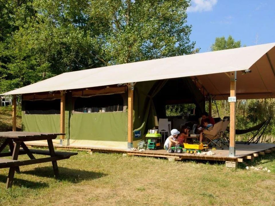 Aramis - Tente meublée - Tente en toile et en bois 5 personnes - Lodge Nature 3 Pièces 5 Personnes Sans Sanitaires