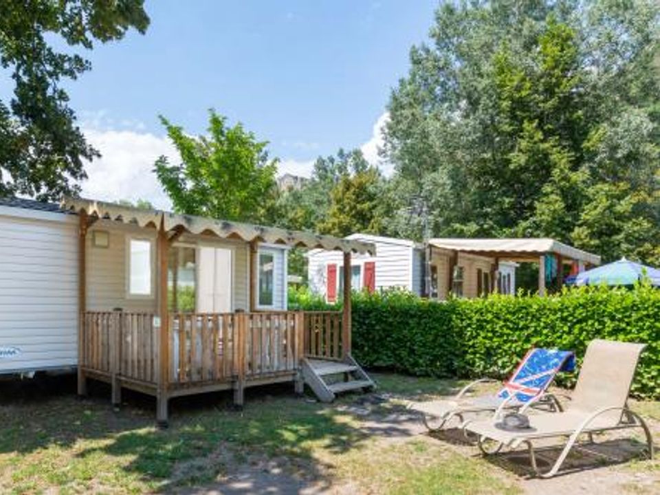 Les Eaux Chaudes - location vacances - Mobilhome 4 personnes - LUCIOLE CLASSIC - TV