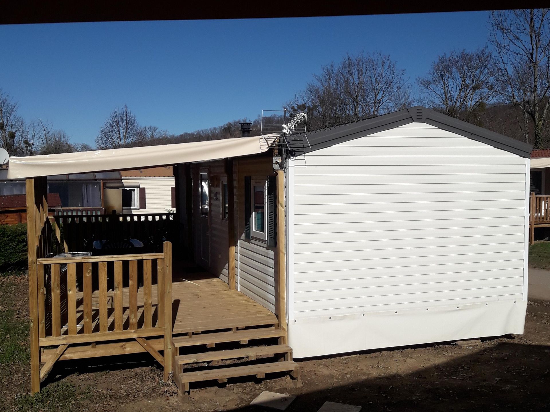 Le Lac - Mobil home - cottage 3 chambres rivière