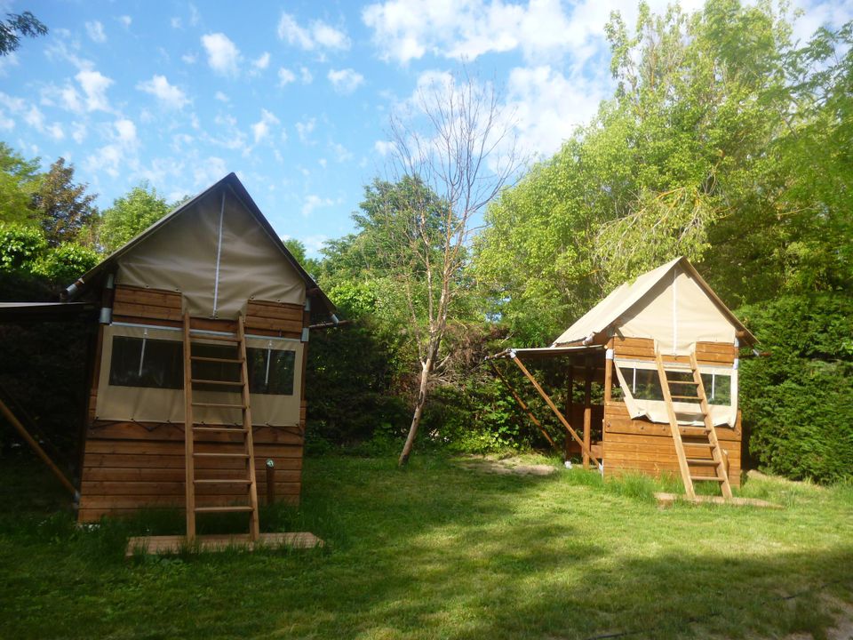 Les Routes de Provence - Mobil home - Tente en toile et en bois 2 personnes - Bivouac 5m² - sans sanitaires