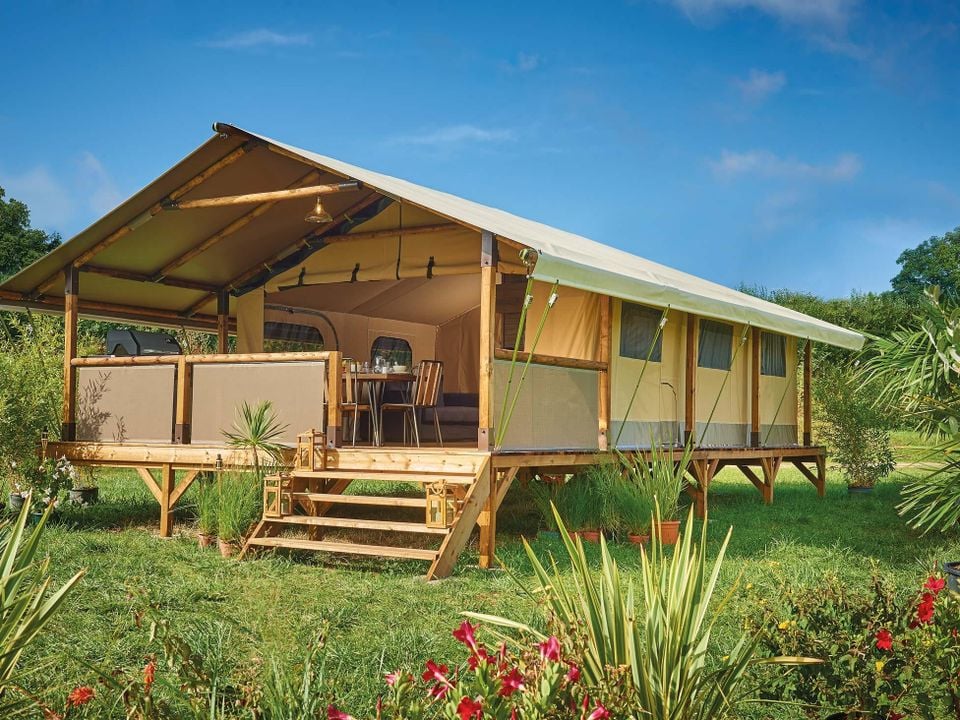 Verte Vallée - Mobil home - Tente en toile et en bois 5 personnes - Lodge Vintage sans sanitaire