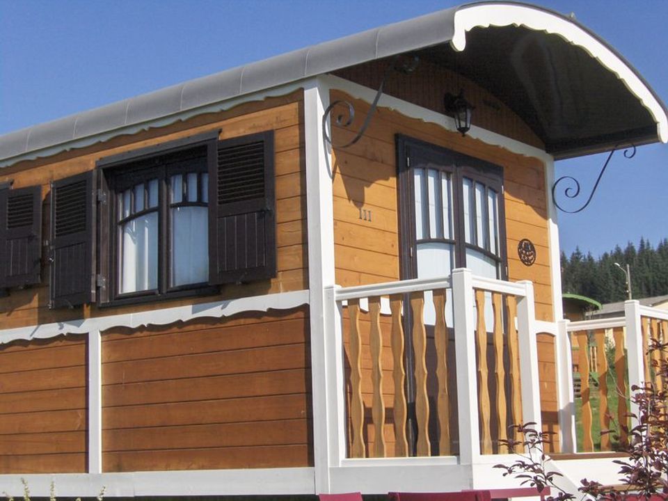 Village des Monédières - Mobil home - Insolite 5 personnes - ROULOTTE GÎTE