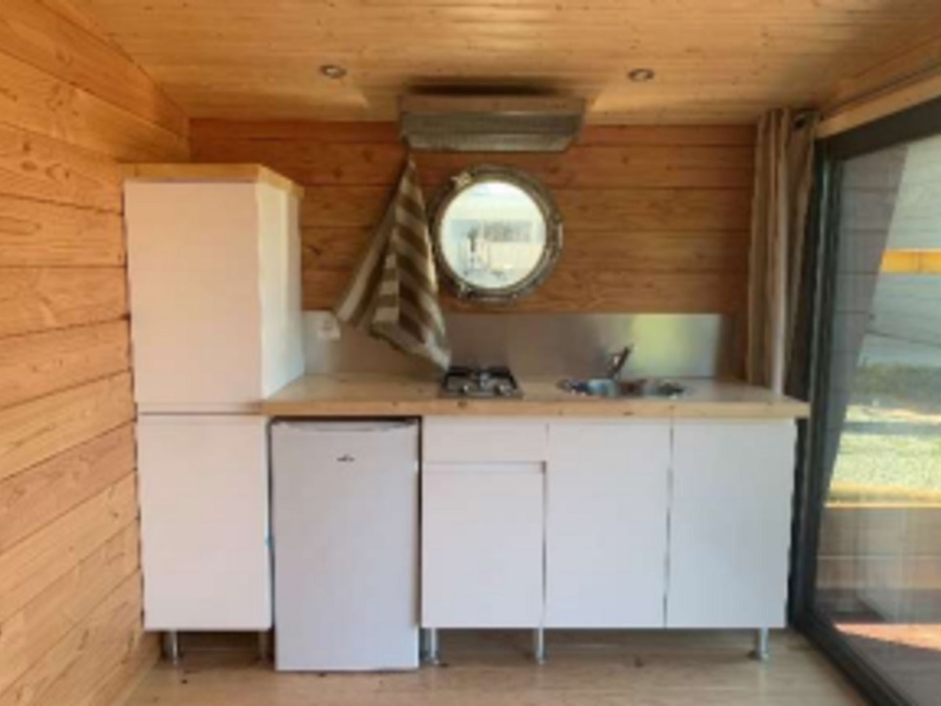 Les 2 Iles - Mobil home - Lodge Boat 2 cabines 2 à 4 personnes