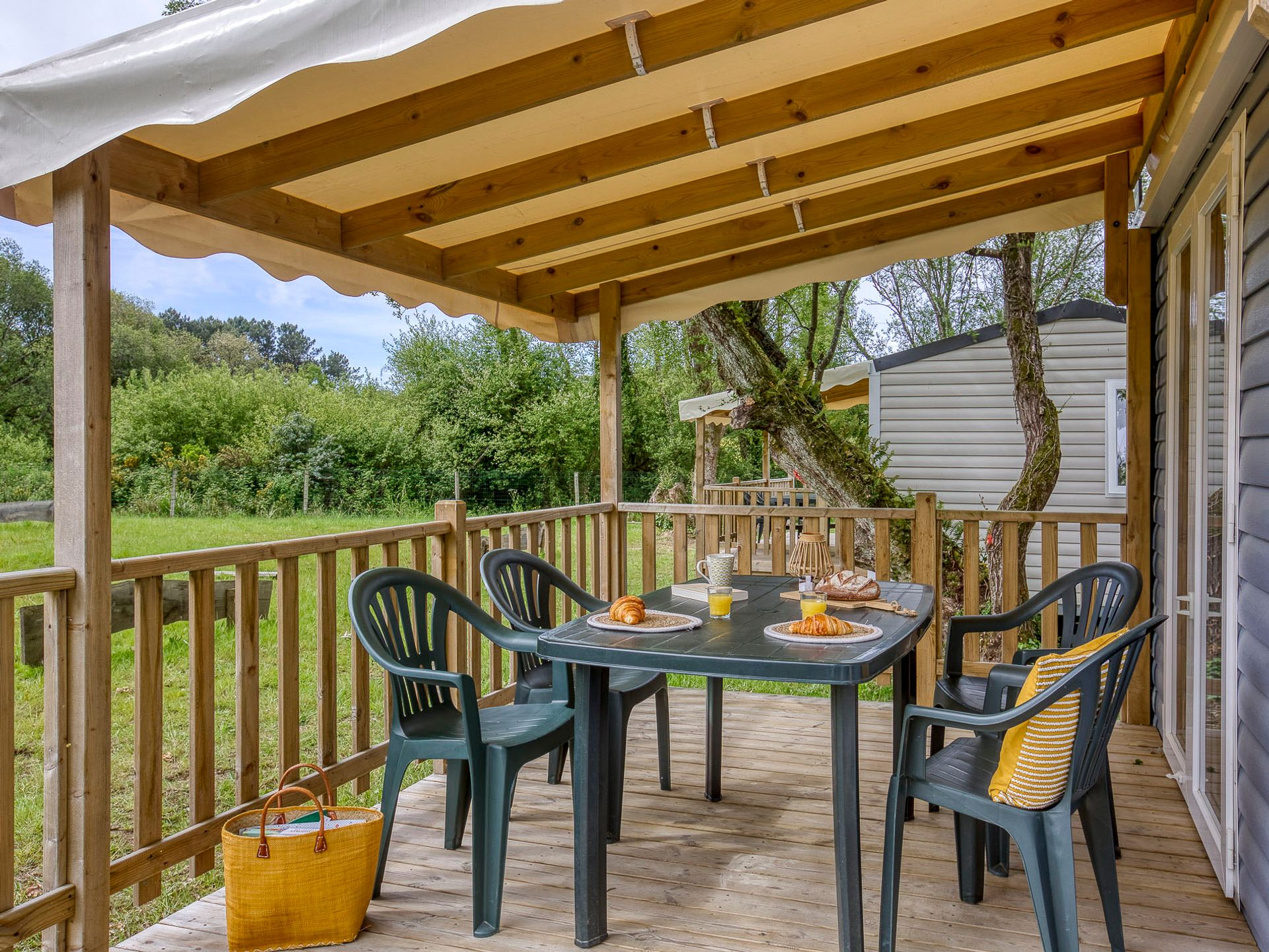 Bordénéo - Mobil home - Mobil Home 2 ch 4 pers Terrasse semi-couverte sans Clim