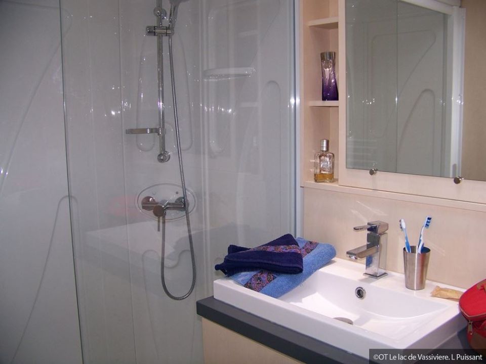 Les 2 Iles - Mobil home - Mobilhome 4 personnes - Classique 2 Chambres 4 Personnes