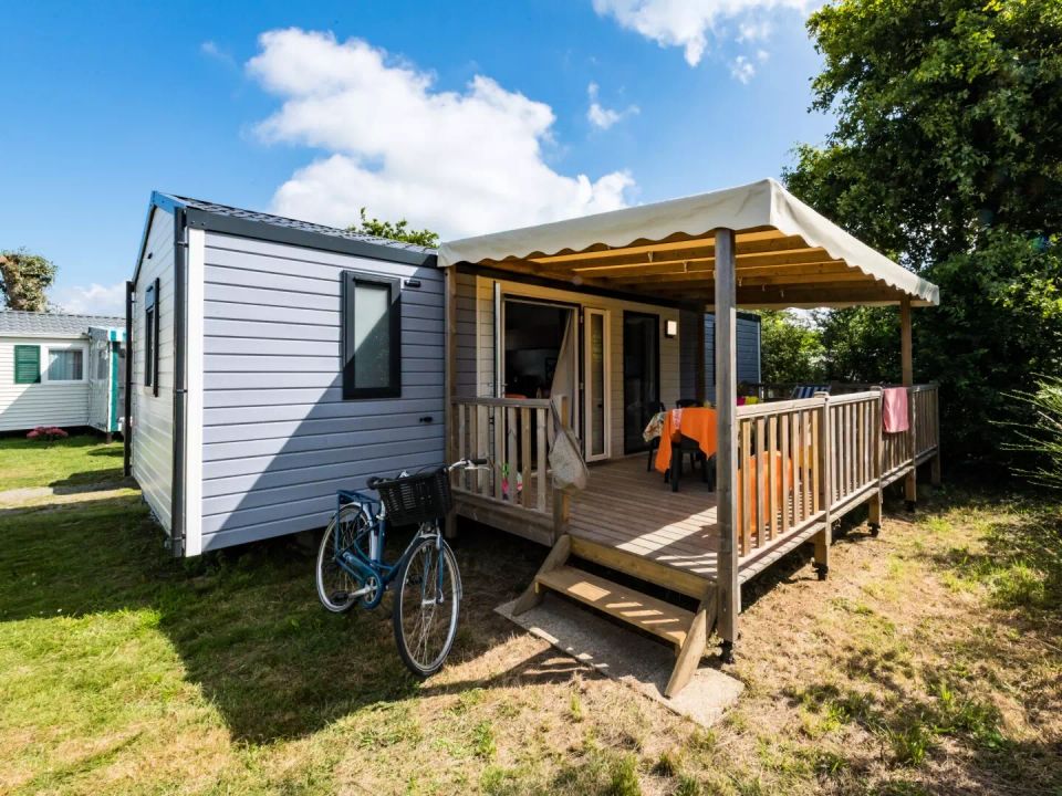 Camping de la Baie - Mobil home - Mobilhome 6 personnes - 4 Pièces 6 Personnes + TV - 4 soleils
