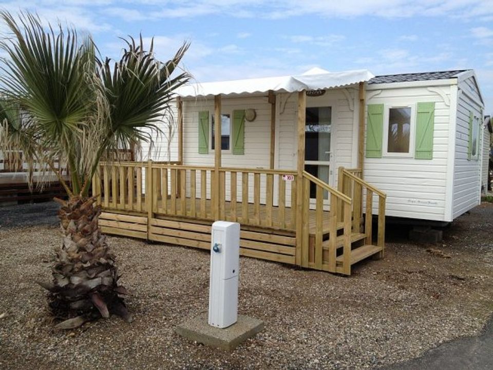 Bleu Marine - Mobil home - Mobilhome 6 personnes - 2 chambres bord d'étang, 27m2 catégorie 3