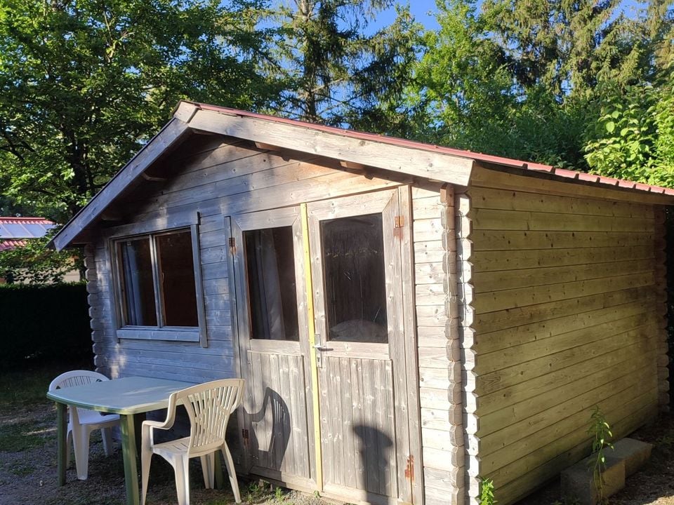 Camping du lac de la Seigneurie - Châlet - Chalet 2 personnes - Cabane équipée idéale randonneur (pas de sanitaire)