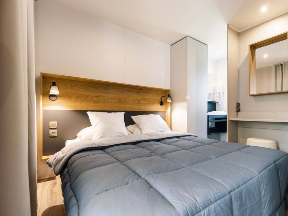 Au Petit Port de l'Houmeau - Mobil home - Mobilhome 4 personnes - 2 chambres 2 salles de bain - 4 personnes - Diamant