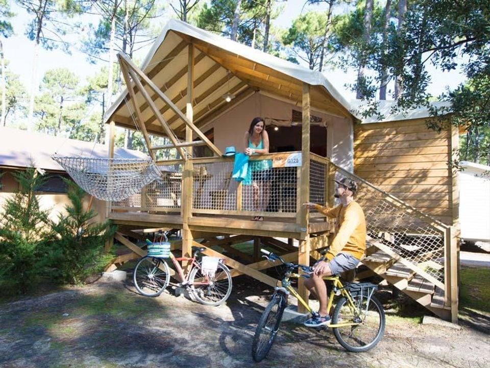 Le Vieux Port - Mobil home - Tente en toile et en bois 5 personnes - CABANE sur pilotis