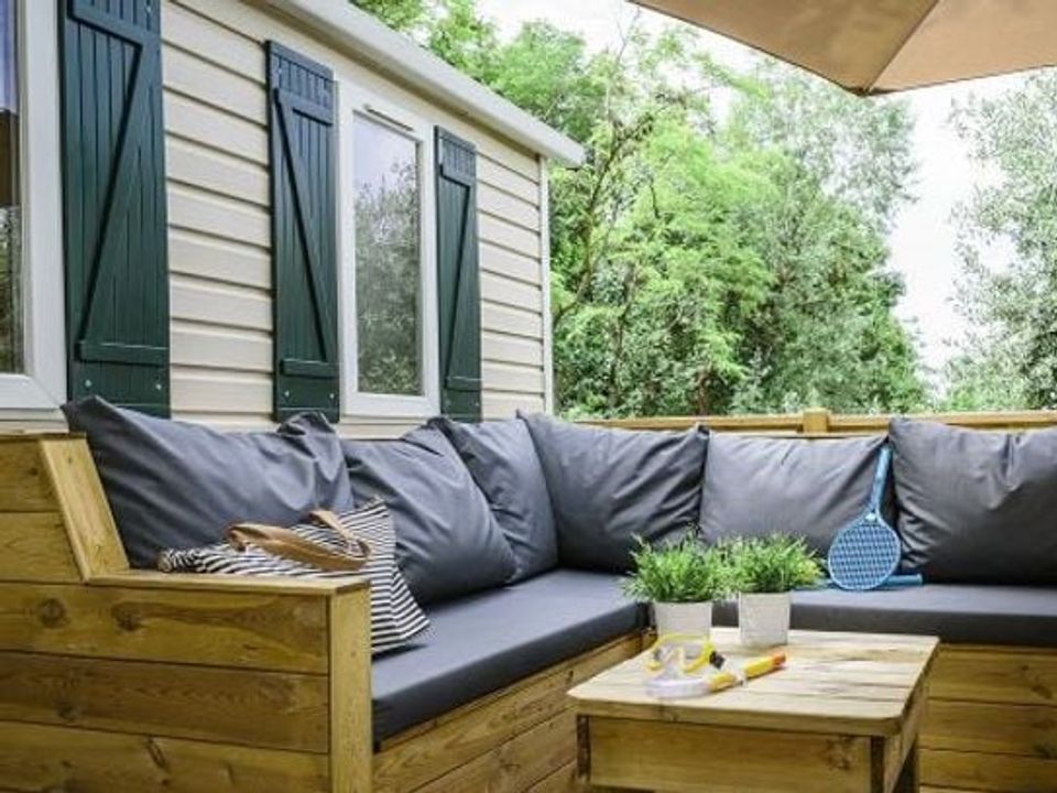 La Croix du Vieux Pont - Mobil home - Mobilhome 6 personnes - Mobil-home | Premium | 3 Ch. | 6 Pers. | Terrasse Lounge | Clim. | TV
