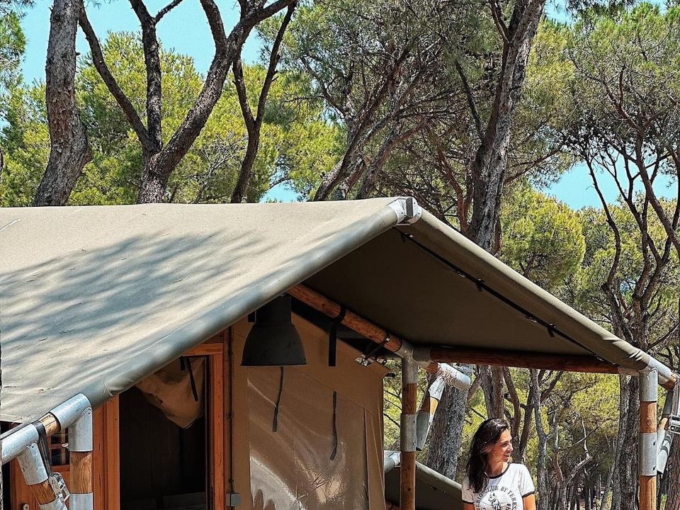 Aigüestortes Camping Resort - Tente meublée - Tente en toile et en bois 4 personnes - Tente Medes