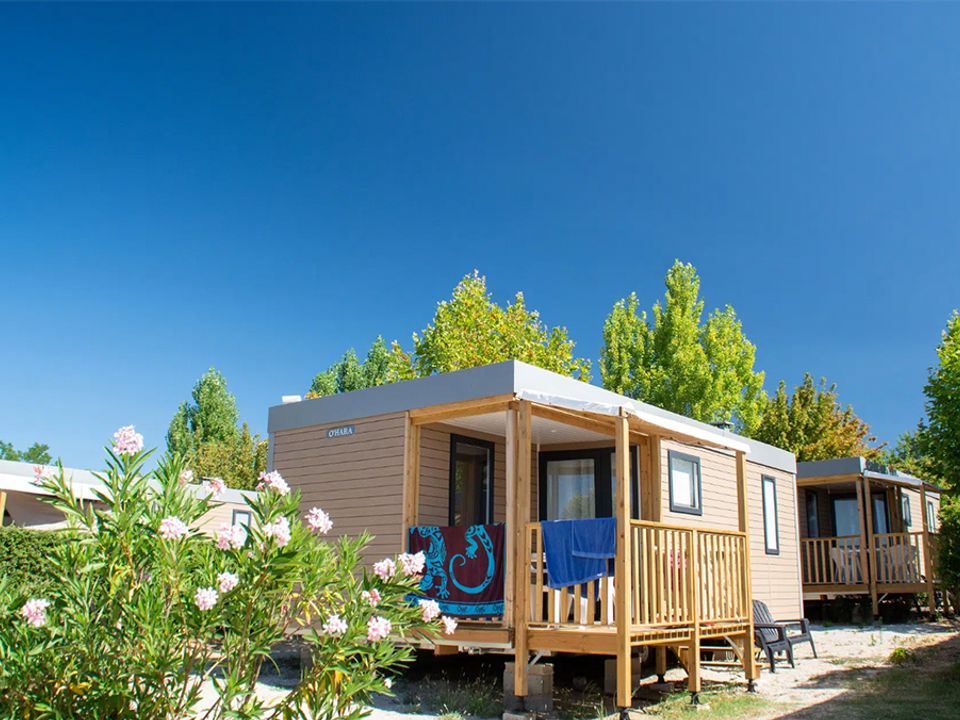 International Camping - Mobil home - Mobilhome 4 personnes - Mobil home Sainte-Croix - 28m² - 2 chambres + TV + A/C