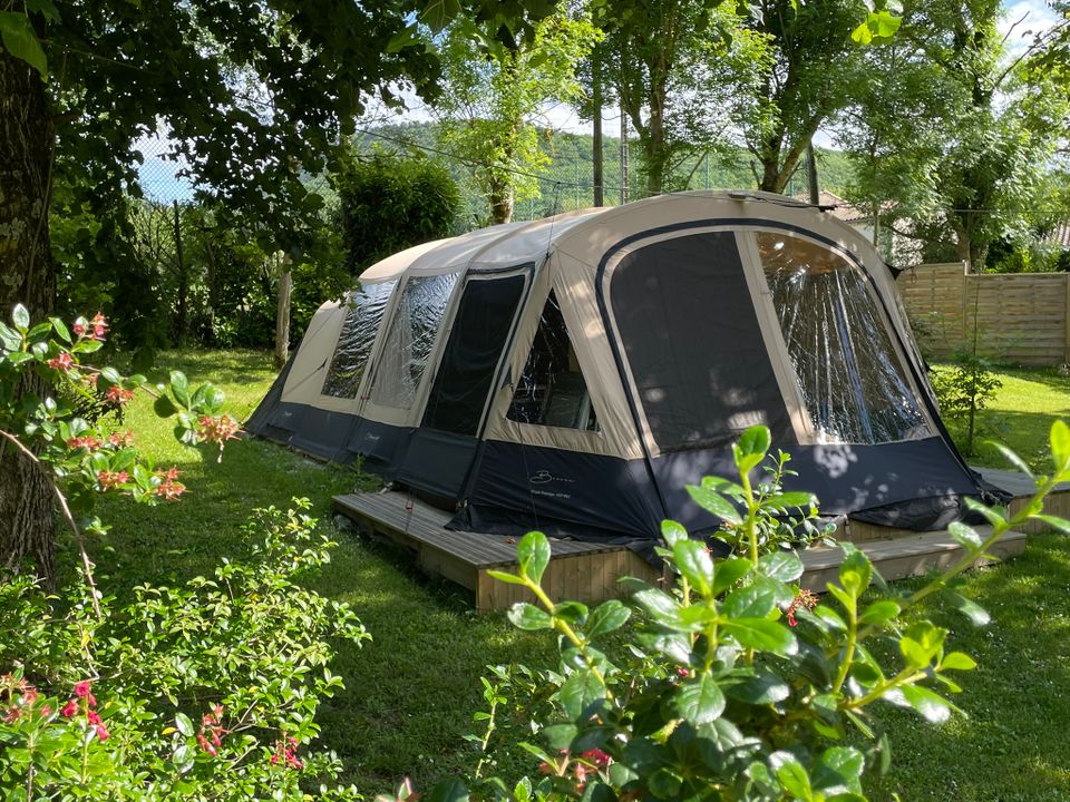 Saint-Martin - Tente meublée - Tente 4 personnes - Tente Meublée 23m² - 3 chambres - sans sanitaires - Auvent 11m²