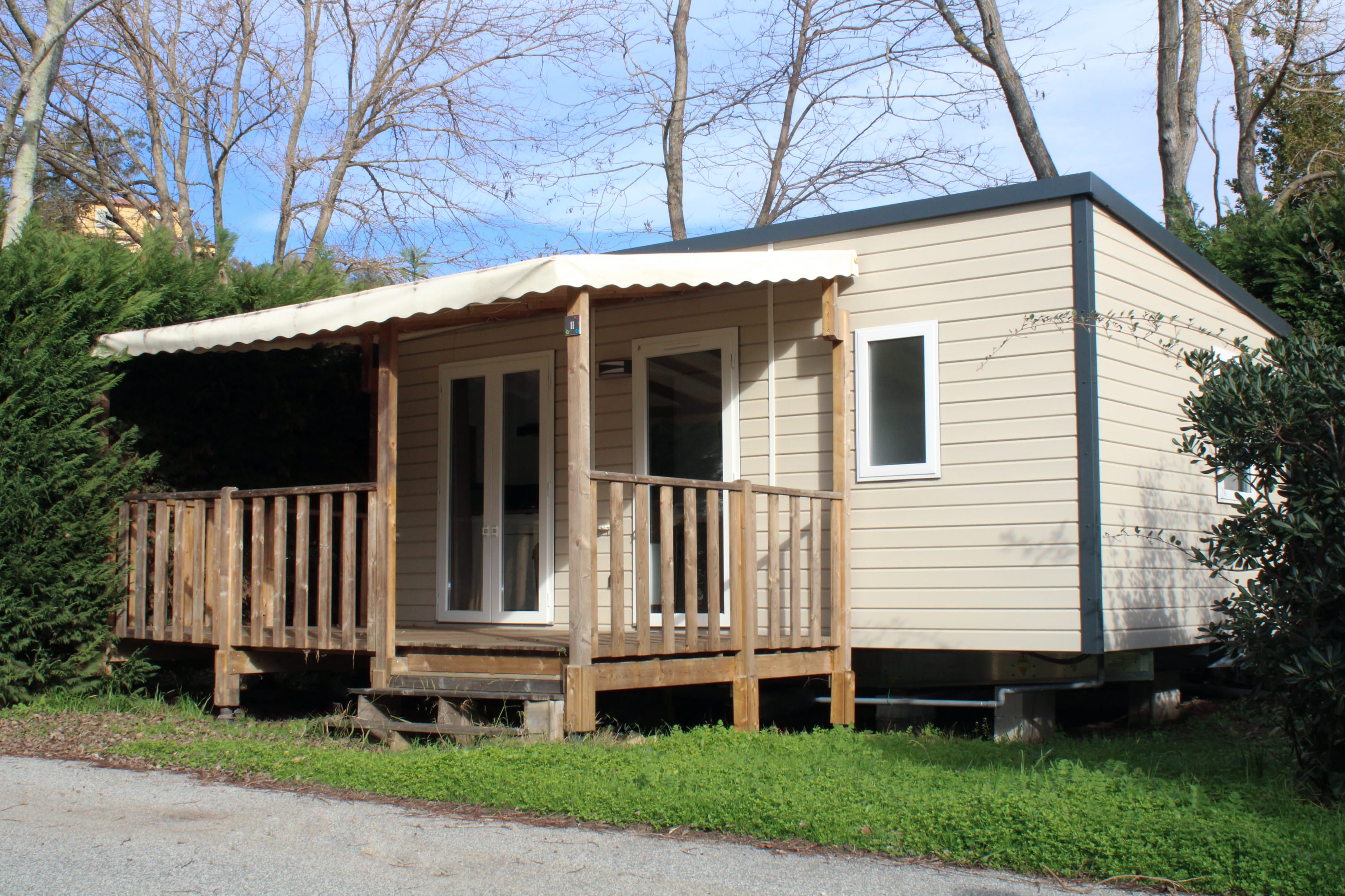 Lou Cabasson - Mobil home - Mobil-home Le GRAND JARDIN - terrasse couverte