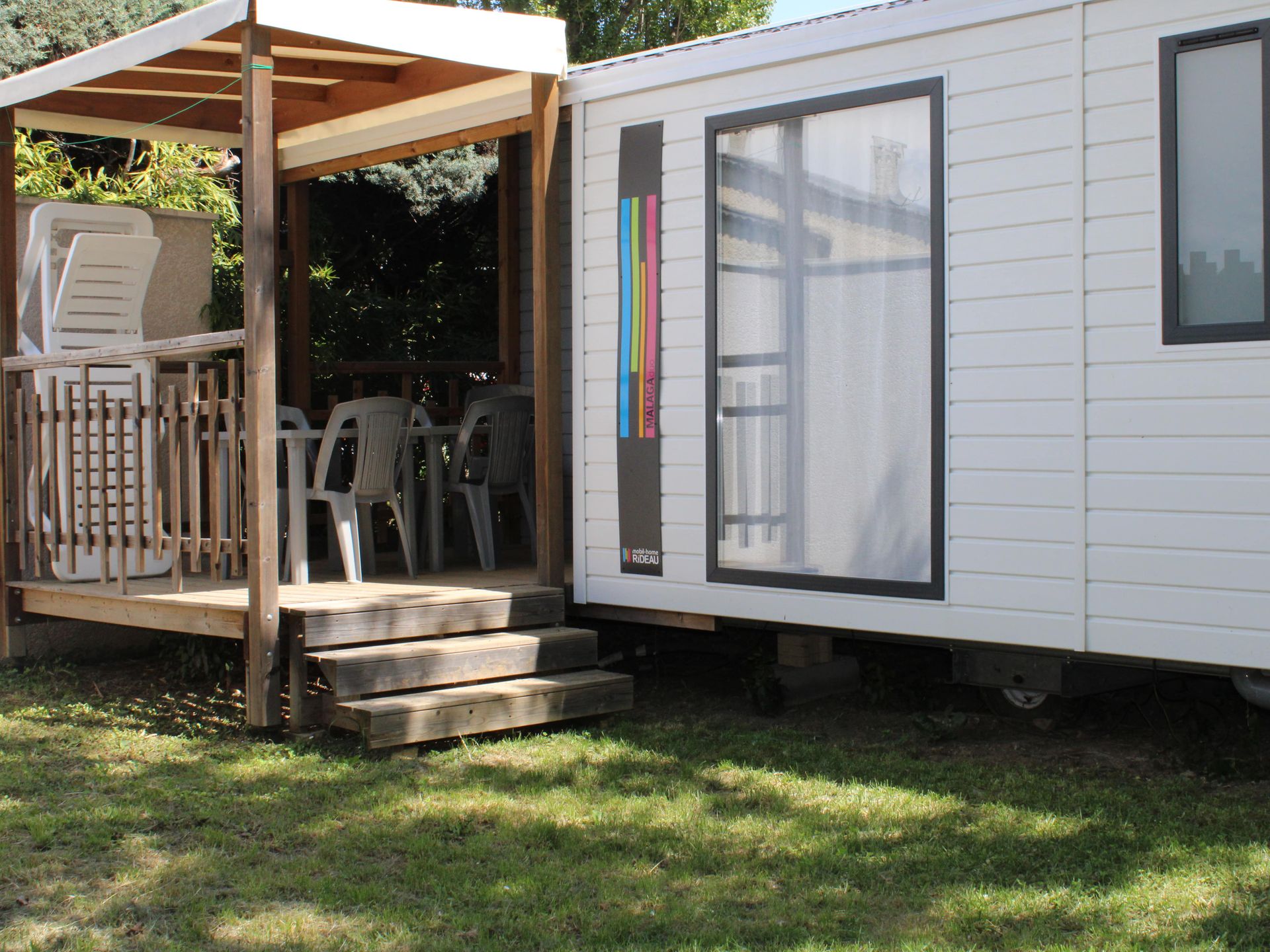 Les Paillotes - Mobil home - Mobil-home 30m² Confort (2ch - 5/7pers.) + Clim + Terrasse couverte - Dimanche