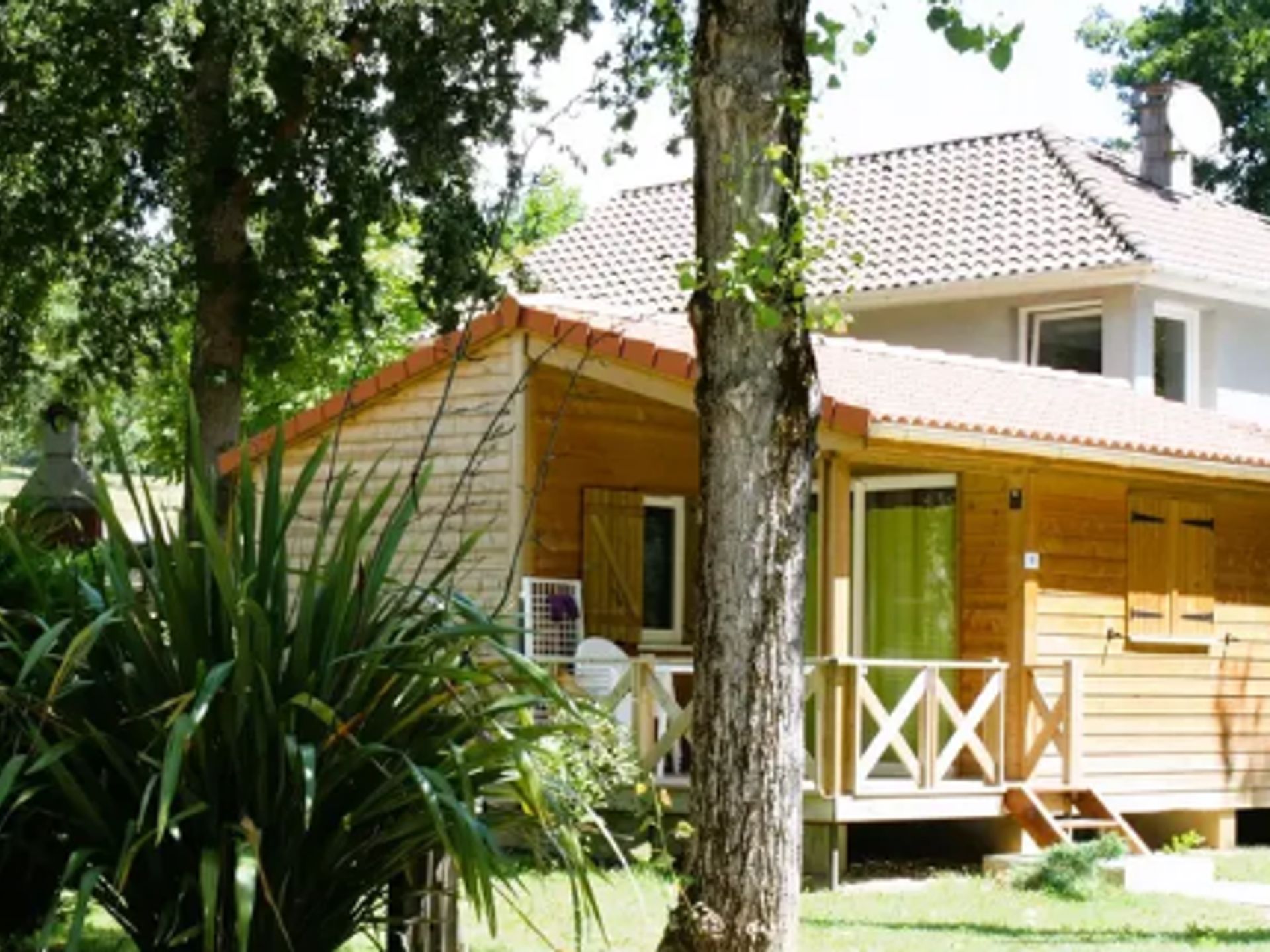 Camping Du Gave - Châlet - Arthez