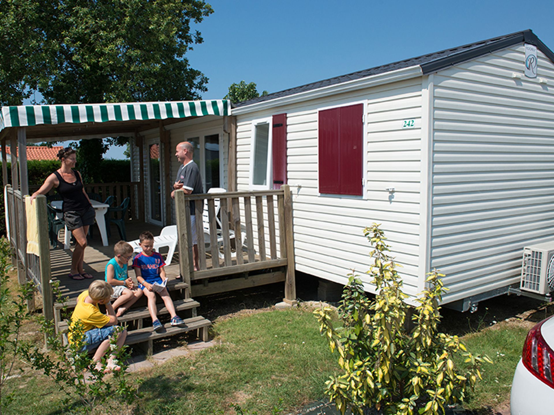 Le Bel Air - Mobil home - FEERIQUE - TV - PLANCHA