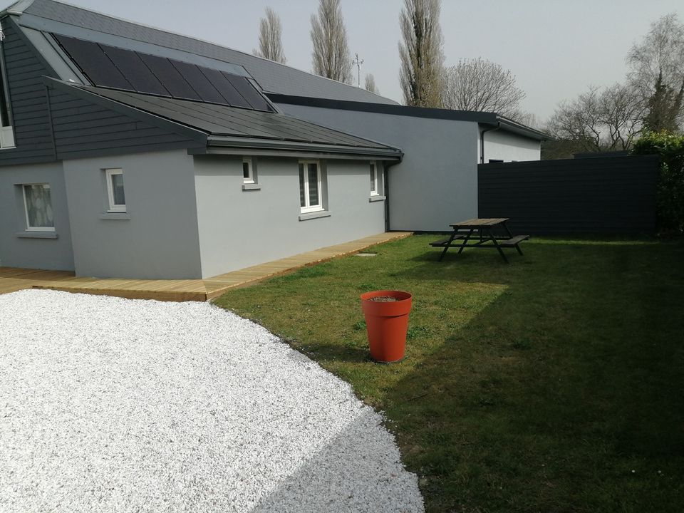 Camping de la Baie - Mobil home - Gîte 4 personnes - Gites Privilège 2 ch. - Terrasse couverte - 60 m2