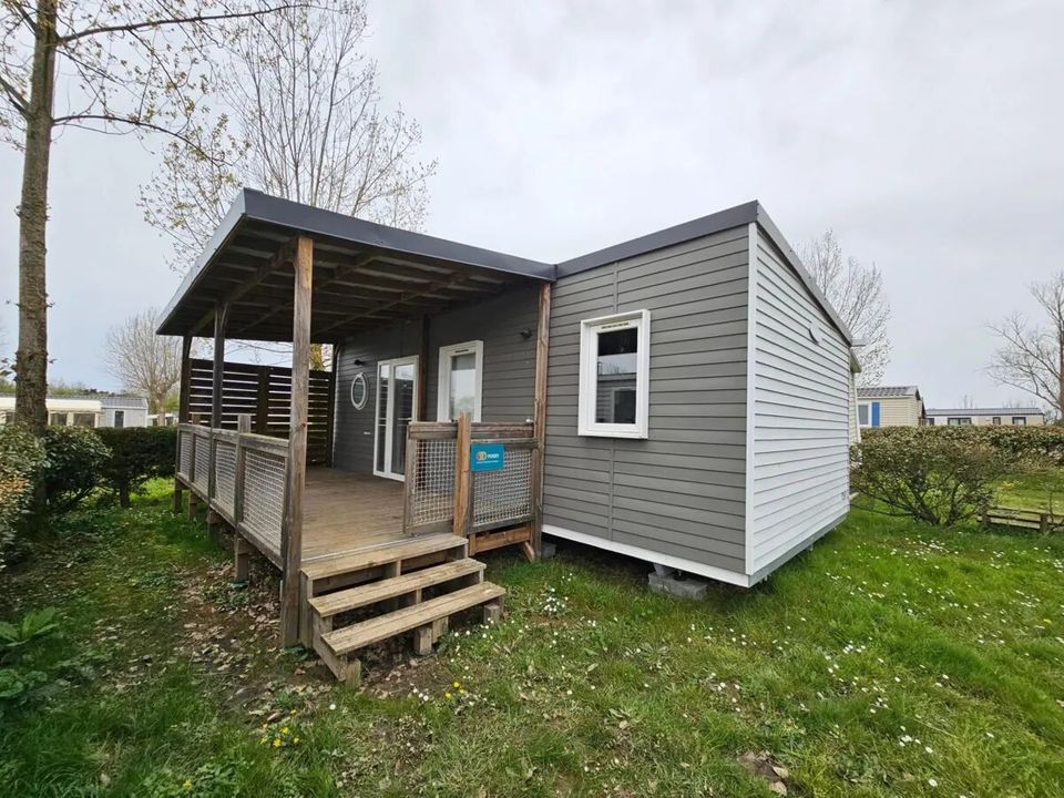 Le Castellas - Mobil home - Mobilhome 6 personnes - Premium 3 chambres 2 salles de bain Lounge