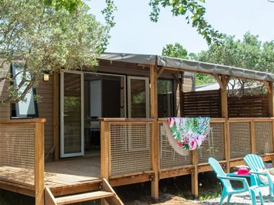 International Camping - Mobil home - Mobilhome 4 personnes - Mobil home Castellane - 30m² - 2 chambres + TV + A/C