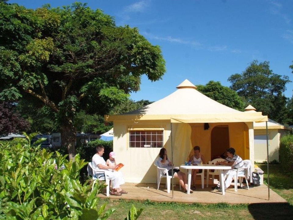 Le Château - Bungalow - Bungalow toilé 6 personnes - FUNFLOWER STANTARD Sans sanitaires