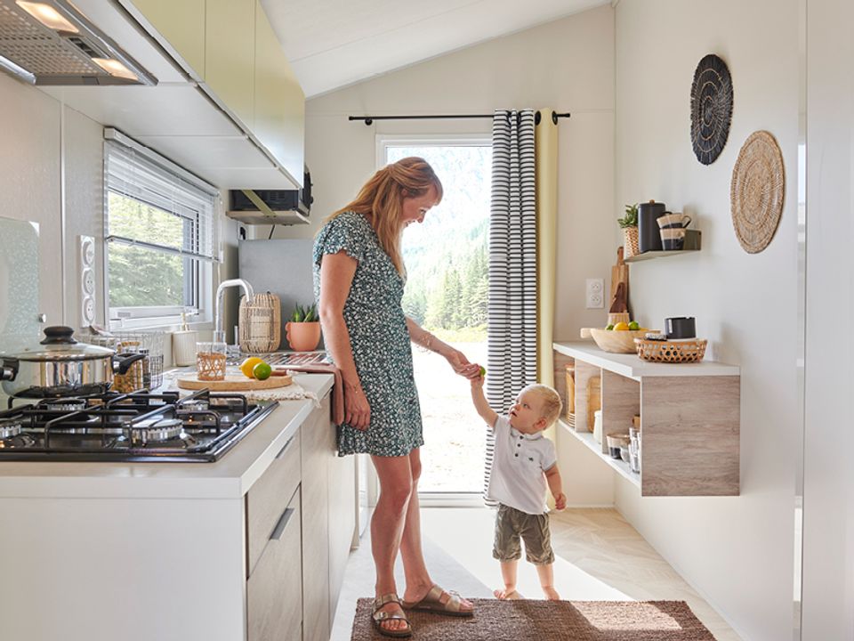 Les Carolins - Mobil home - Mobilhome 5 personnes - Premium Jardin -33m² - 2 ch