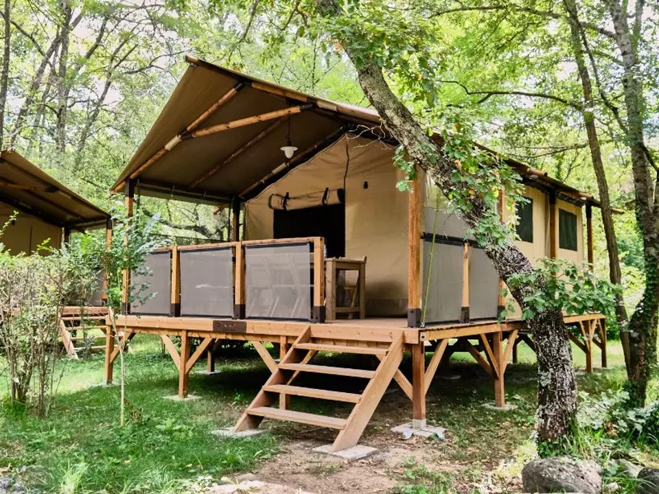 Ludo - Tente meublée - Tente en toile et en bois 5 personnes - Lodge Premium 3 Pièces 5 Personnes Climatisé