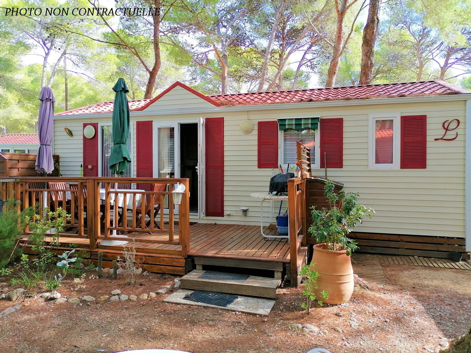 résidentiel la Pinède - Mobil home - Maldives CONFORT -2 chambres 30m²- *Clim, terrasse, TV*