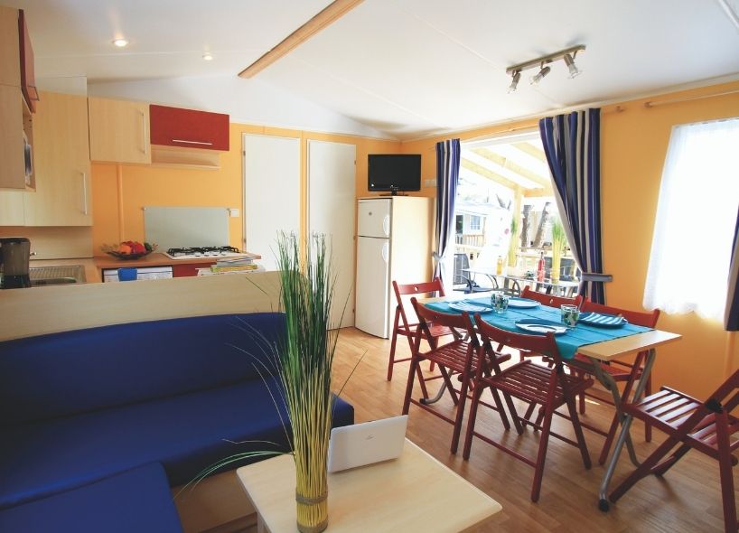 Riez à la Vie - Mobil home - Mobil-home Confort 8 personnes 3 chambres 2 sdb