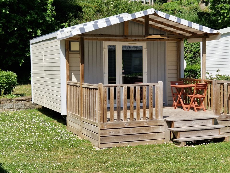 Camping des Vallées - Mobil home - Mobilhome 2 personnes - Mobil-home CONFORT 18m² 1 chambre - terrasse couverte