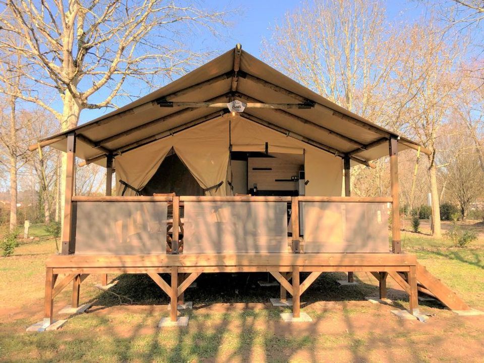 Le Moulin de Bidounet - Tente meublée - Tente en toile et en bois 5 personnes - Lodge Bali avec sanitaires