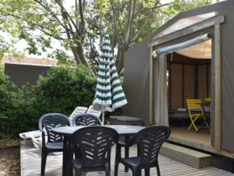 Le Libecciu - Mobil home - Tente en toile et en bois 4 personnes - Maori 2 pièces 4 personnes