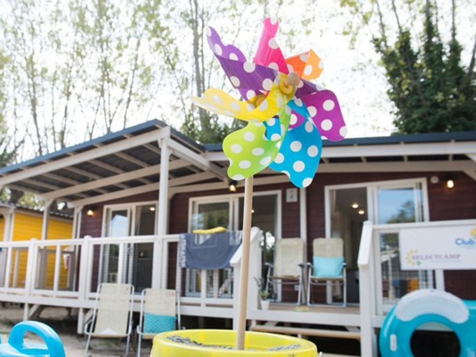 Marina Village - Mobil home - Mobilhome 6 personnes - Comfort | 3 Ch. | 6 Pers. | Terrasse Couverte | 2 SDB | Clim.