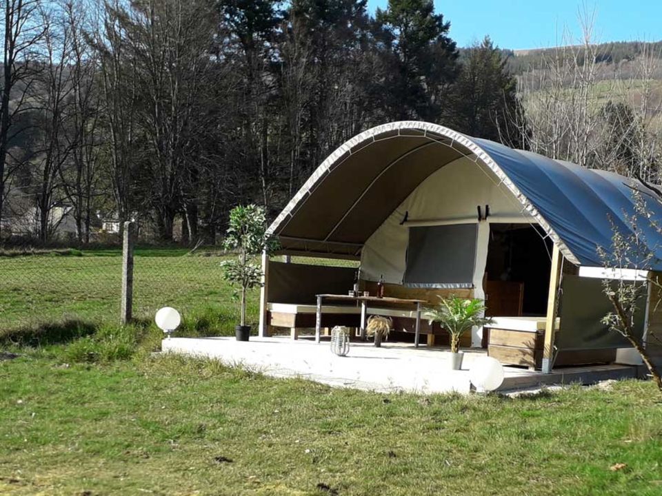 Camping la Marmotte - Lodge - Lodge 5 personnes - Tente écolodge Toile de Savel - 40 m2 - 2 chambres