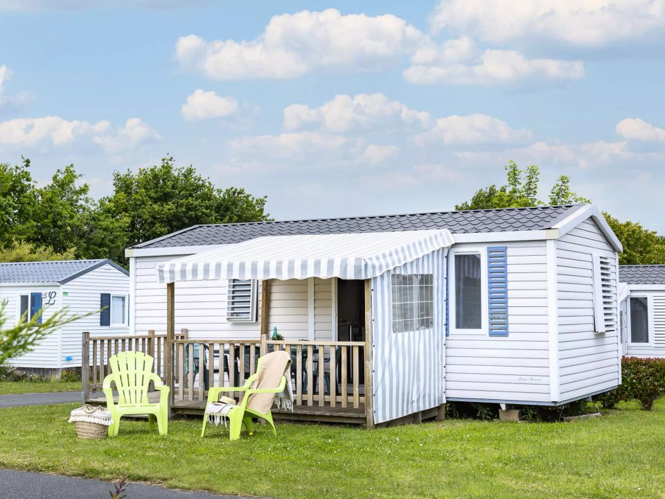 L'Evasion - Mobil home - Mobilhome 4 personnes - Confort 3 Pièces 4 Personnes + TV