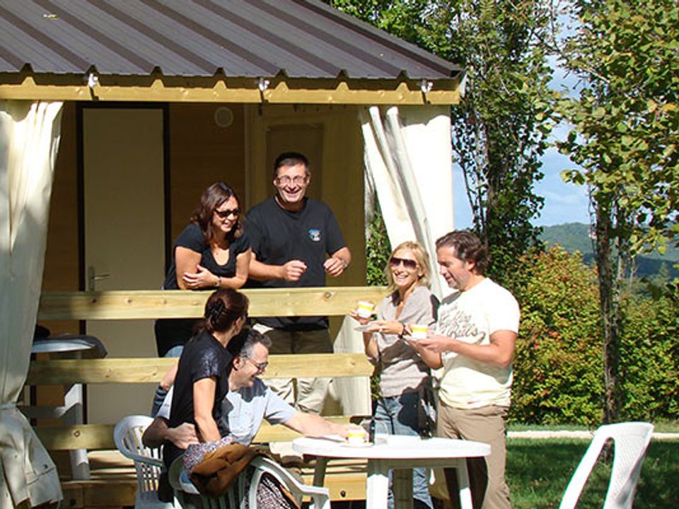 Les Graves - Mobil home - Mobilhome 4 personnes - TITHOME sans douche