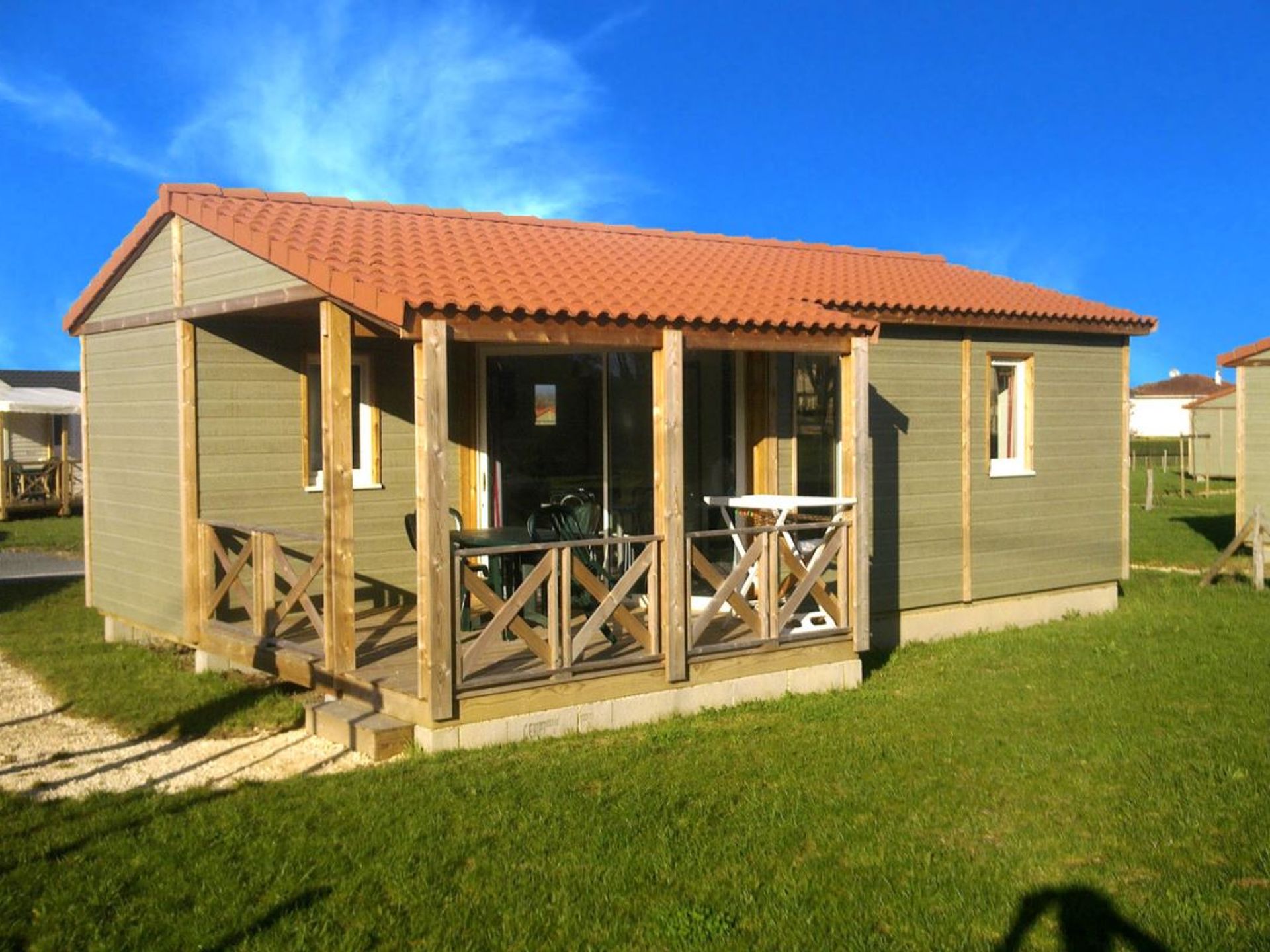 Camping Lot et Bastides - Châlet - cottage confort + 2 Ch 4 Pers, mercredi
