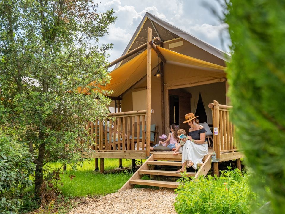 Domaine D'anglas - Mobil home - Tente en toile et en bois 5 personnes - Glamping Lodge