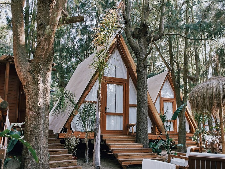 Camping Paloma - Tente meublée - Tente en toile et en bois 4 personnes - Tente Algaida - 15m²